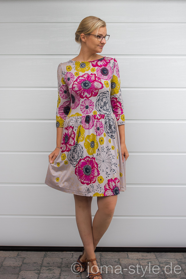 Kleiderliebe von jojolino aus Sommertraum pink von Lillestoff und Susalabim --> JOMA-style.de